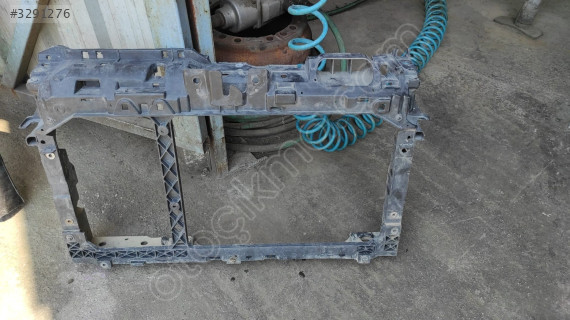 FORD FİESTA ÖN PANEL