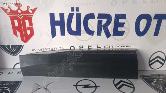 PEUGEOT 3008 5008 SOL ÖN KAPI BANDI 98114042VV 9811404277