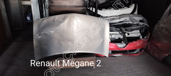 Renault Megane 2 çıkma motor kaputu