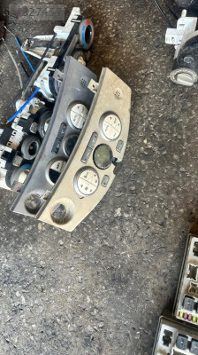 Micra K12 Dijital Klima Paneli