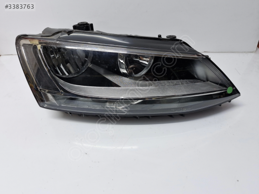 VOLKSWAGEN JETTA SAĞ ÖN FAR 2011-2017 SIFIR AYARINDA