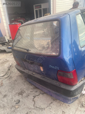 Fiat unı bagaj kapağı