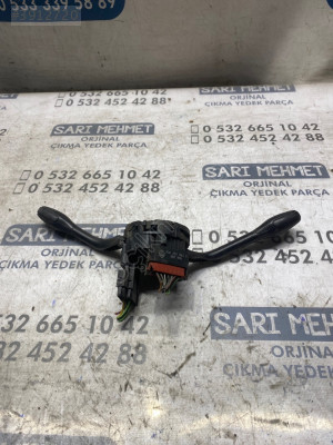 ÇIKMA VW TRANSPORTER T4 SİLECEK SİNYAL KOLU 7D0953503E