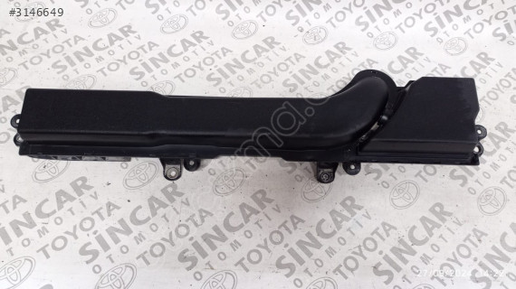 TOYOTA COROLLA 1.5 HAVA TEMİZLEYİCİ ÇIKMA ORJİNAL 17751-F3010