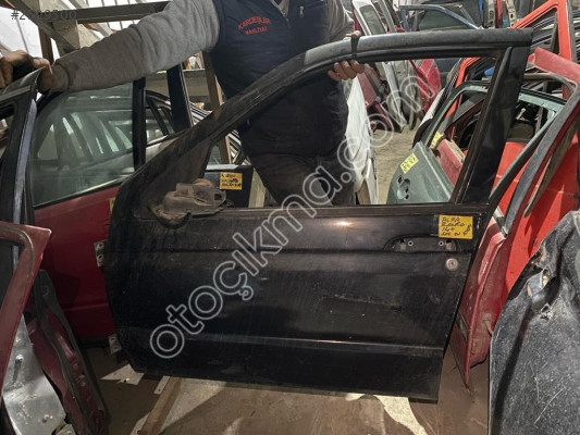ALFA ROMEO 146 SOL ÖN KAPI ORJİNAL ÇIKMA TEMİZ
