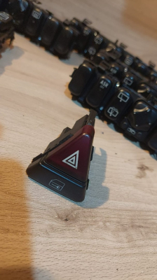 MERCEDES W168 A CLASS 4 LÜ FLASÖR MERKEZI KILIT BUTON