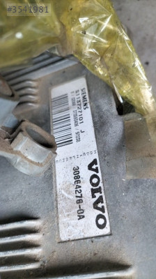 s113727101 Volvo V40 motor beyin