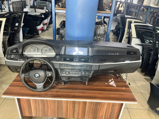 BMW 5.25 XDRİVE 2.5 DİZEL TORPİDO SET