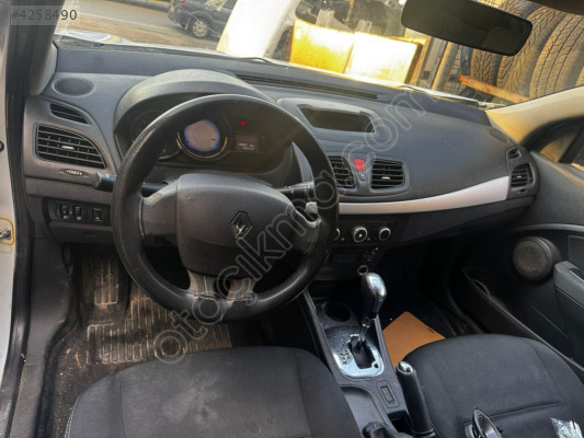 RENAULT FLUENCE DREKSİYON VE MİLİ SÖKME