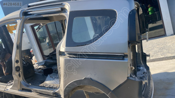 DACİA DOKKER SOL ARKA ÇAMURLUK OTO FEDAİ