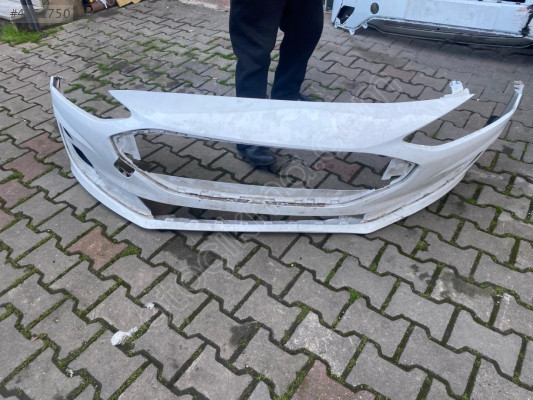 ford Focus 4.5 ön tampon çıkma orjinal
