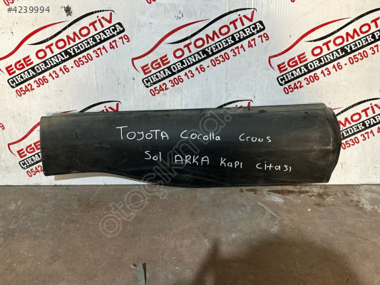 TOYOTA COROLLA CROSS SOL ARKA KAPI ÇITASI ORJINAL