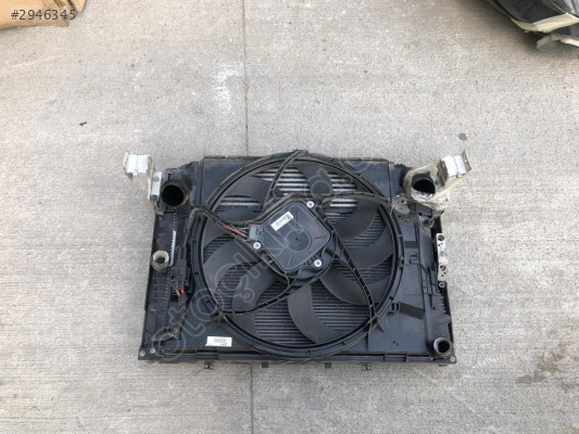 BMW 1 SERİ F20 F30 FAN RADYATÖR SETİ 17427640509