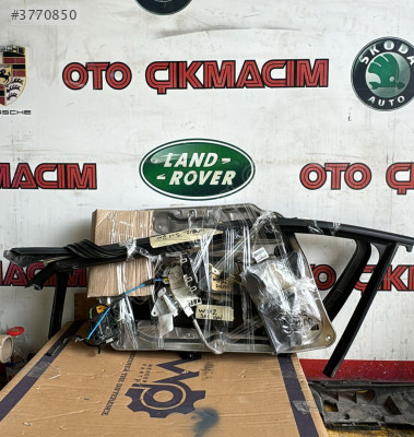 MERCEDES E SERİSİ W212 SOL ÖN KAPI PANOSU