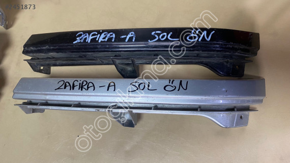 OPEL ZAFİRA A SOL FAR ALT ÇITASI ÇIKMA 90580651 CANCAN OPEL