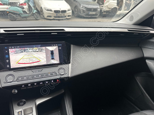 Peugeot 408 torpido havalandırma