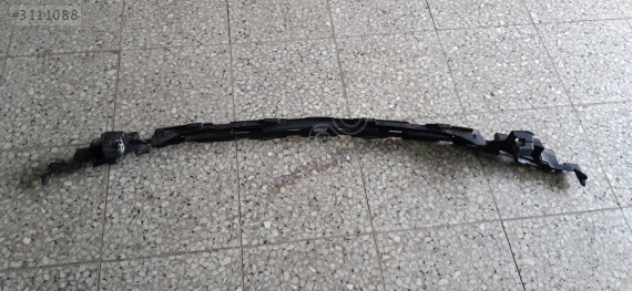 Mercedes C 205 BRAKET ÖN TAMPON ORTA YENİ KASA A2058855902