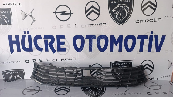 peugeot expert traveller ön tampon orta ızgara 9849389880