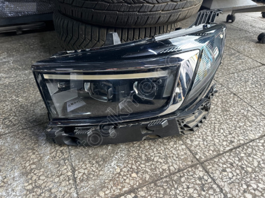 Opel grandland X sol ön far