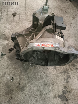 1.4 FORD FİESTA ŞANZIMAN 0551 184 82 30