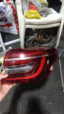 RENAULT CLİO 5 SAĞ ARKA STOP HATASIZ ORJİNAL ÇIKMA