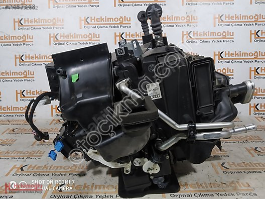 AUDİ A6 05-11 KALORİFER KAZANI VE MOTORU 4F1 820 351 AG . CZ