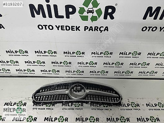 MERCEDES C SERİSİ W206 ORJİNAL ÖN PANJUR a2068883800