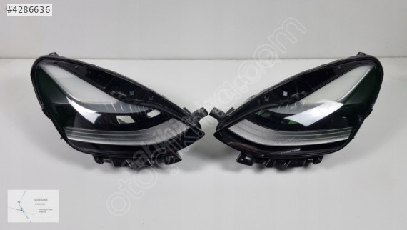 TESLA MODEL Y FAR SAĞ SOL