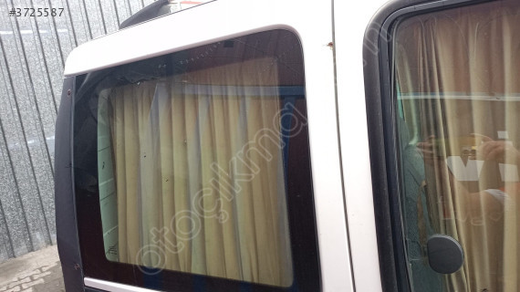 fiat doblo sağ arka sabit cam