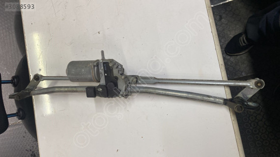 MİNİ COOPER COUNTRYMAN ÇIKMA SİLECEK MEKANİZMASI
