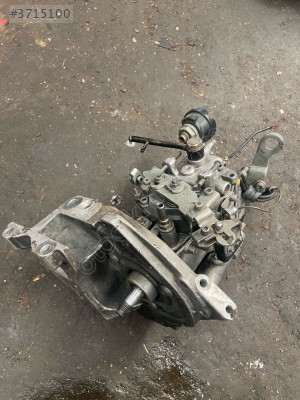 1.9 kango mazot pompası