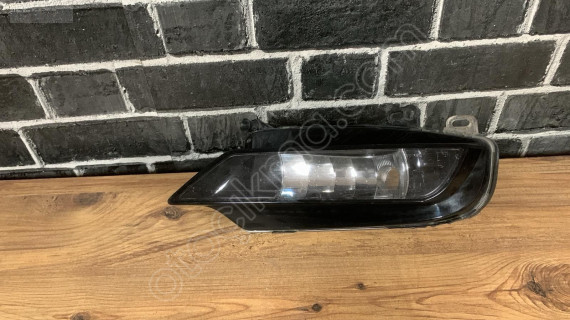 Orjinal Audi A3 Sedan Sağ Sis Farı 2013-2016 8V0941700B