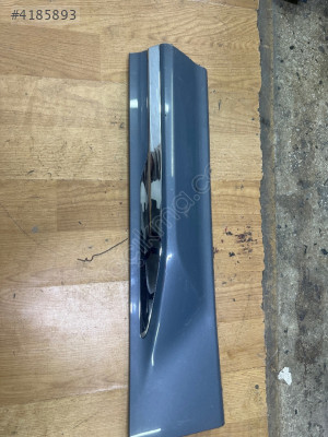 Volvo xc60 sağ arka kapı çıtası 31440305