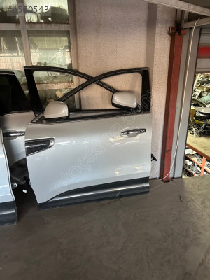 2022 Renault Kolos sağ ön kapı