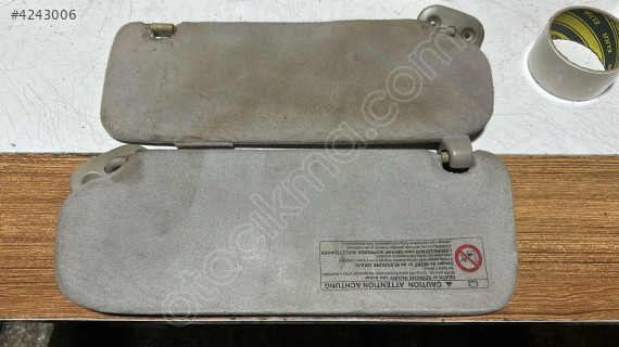 TOYOTA COROLLA 2004-2006 ORJİNAL ÇIKMA GÜNEŞLİK GÖLGELİK