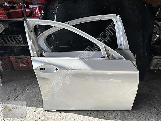 BMW 5 SERİSİ F10 SAG ÖN KAPI BEYAZ