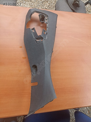 Renault Clio 5 sağ arka direk kaplama
