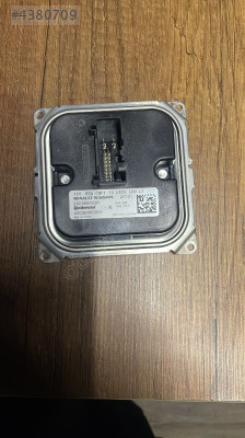 Captur 2-II Clio 5-V Xenon Far Beyni 2020- 260556623R -Renault M