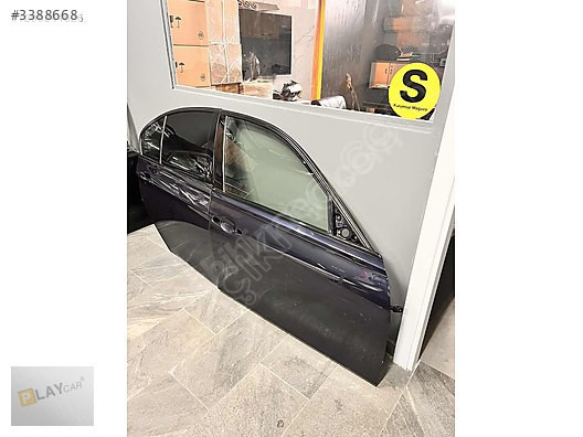 BMW 3 kasa f30 sağ ön kapı hatasız orijinal