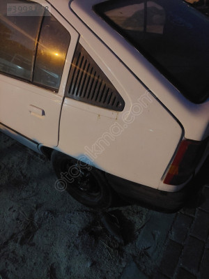 OPEL KADET SOL ARKA ÇAMURLUK  ÇIKMA