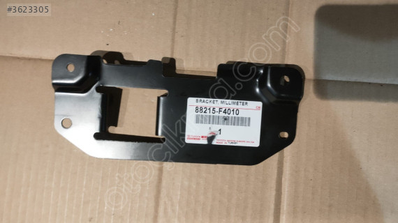 TOYOTA CHR C-HR ÖN RADAR BRAKETİ SIFIR ORJİNAL 88215-F4020