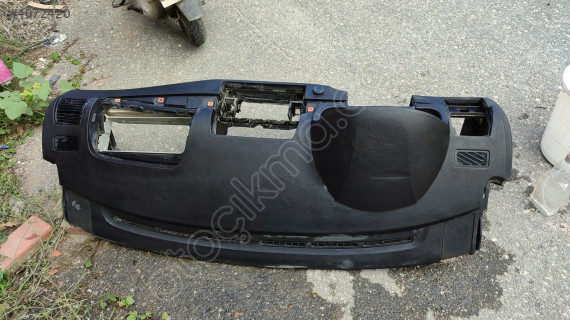 BMW X5 2003 model araçtan sökme çıkma torpido