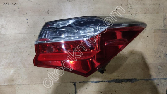 Toyota Corolla Sağ Stop