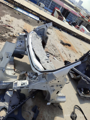 Ford courier kesme ön sag sol şase cerek podye