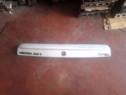 ÖZMEN OPEL VECTRA A ARKA BAGAJ SPOYLER 90287545