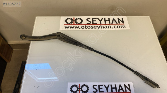 13284136 Opel Corsa  D E ön cam sol silecek kolu kısa