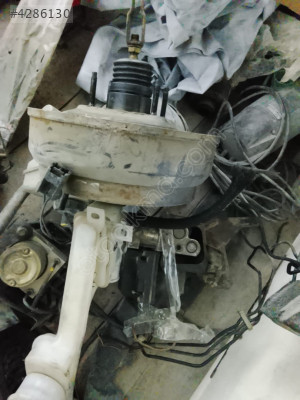 Mazda pramcy vestinoz parçası