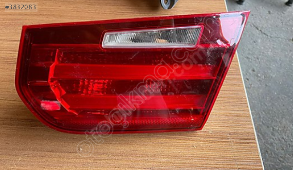 BMW F30 SAĞ İÇ STOP