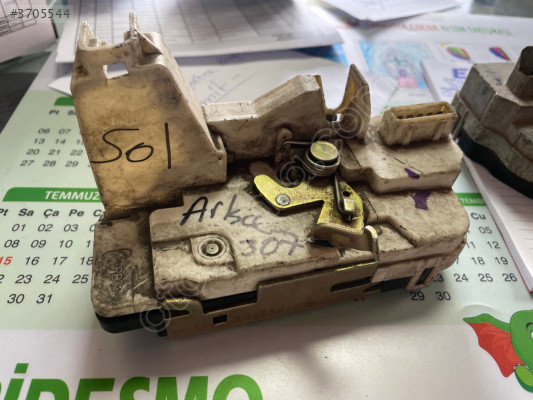 Peugeot 307 sol arka kapı kilidi