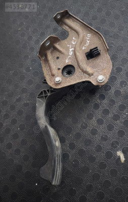 DACİA DUSTER PEDAL